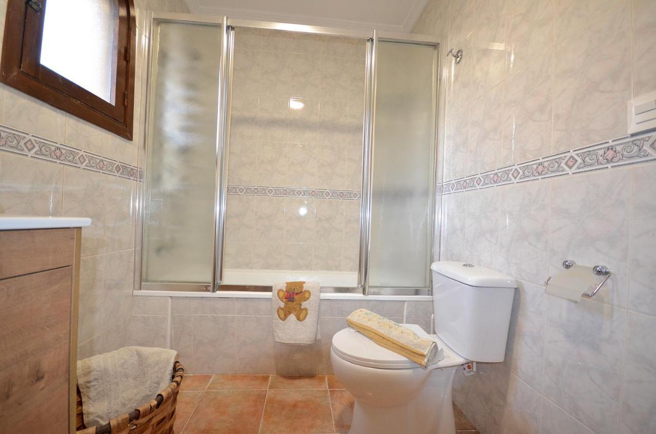 Agradable Adosado Con Piscina, Duchas Hidromasaje Villa Torrevieja Exterior foto